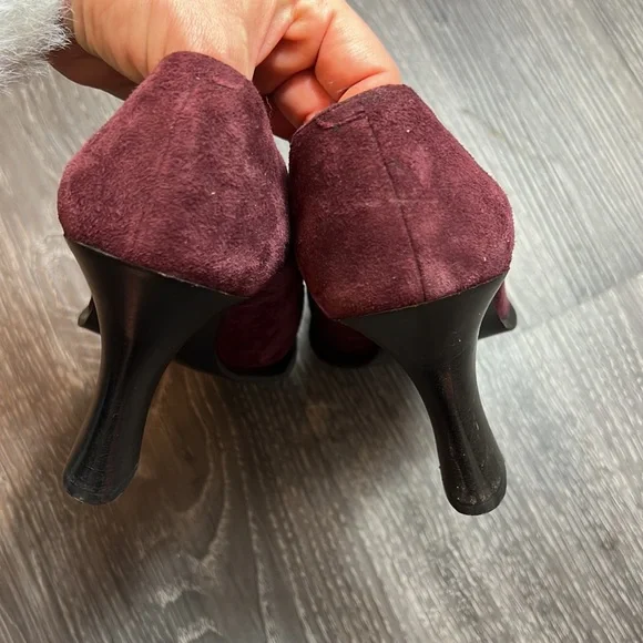 Via Spiga Suede Heel - Picture 10 of 11